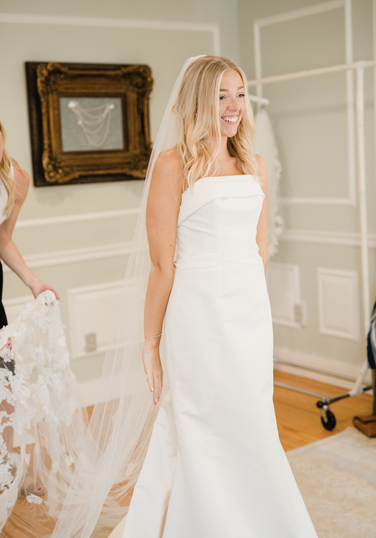 5 Wedding Dress Shopping Tips for your First Bridal Appointment Image